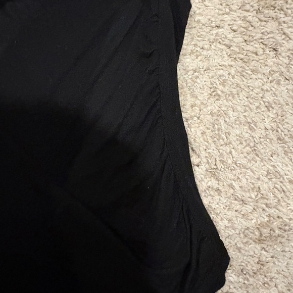 Crossover Blouse - Picture 3 of 4